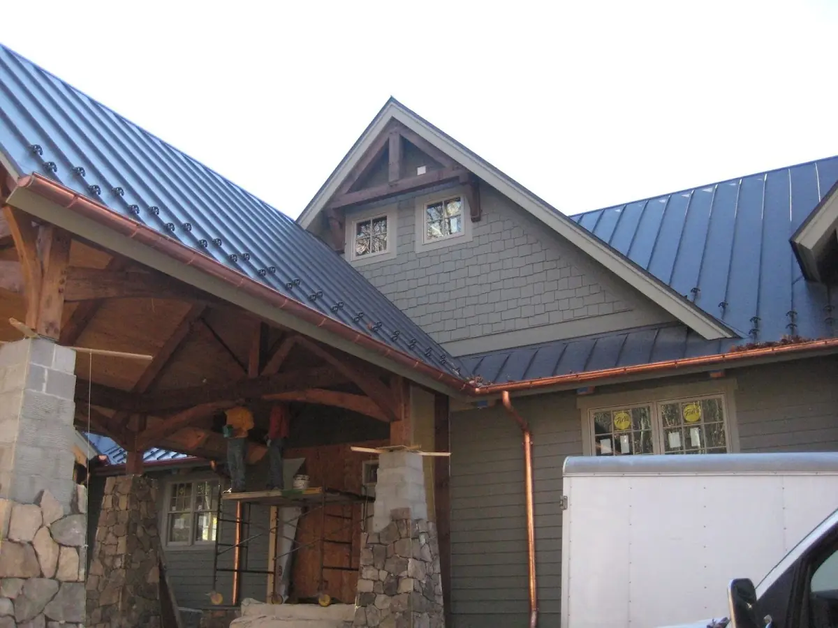 Craftsman Roofing team delivering quality roofing work in Warwick